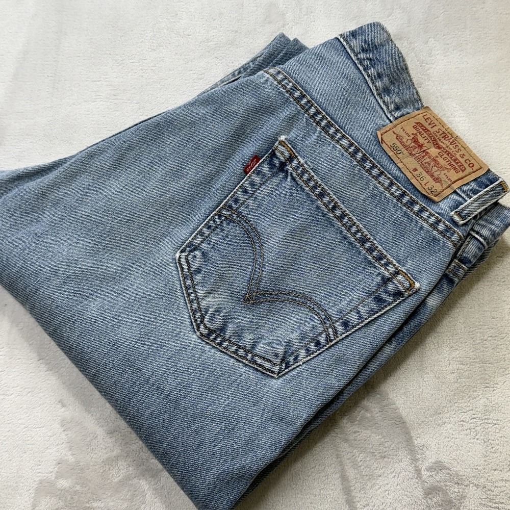 Levi's 550 Relaxed Fit Jeans Light‎ Wash 38x32 Vintage Made in Mexico